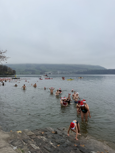 31. Samichlaus-Schwimmen Merlischachen 2024