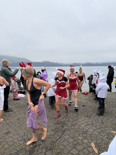 31. Samichlaus-Schwimmen Merlischachen 2024