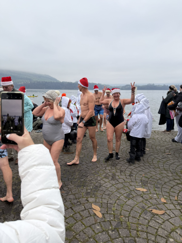 31. Samichlaus-Schwimmen Merlischachen 2024