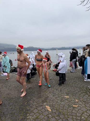 31. Samichlaus-Schwimmen Merlischachen 2024